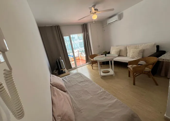 Magnifico Apartamento En La Carihuela, Torremolino