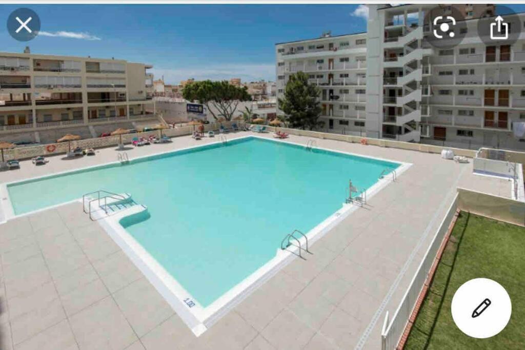 Magnifico En La Carihuela, Torremolino Apartment